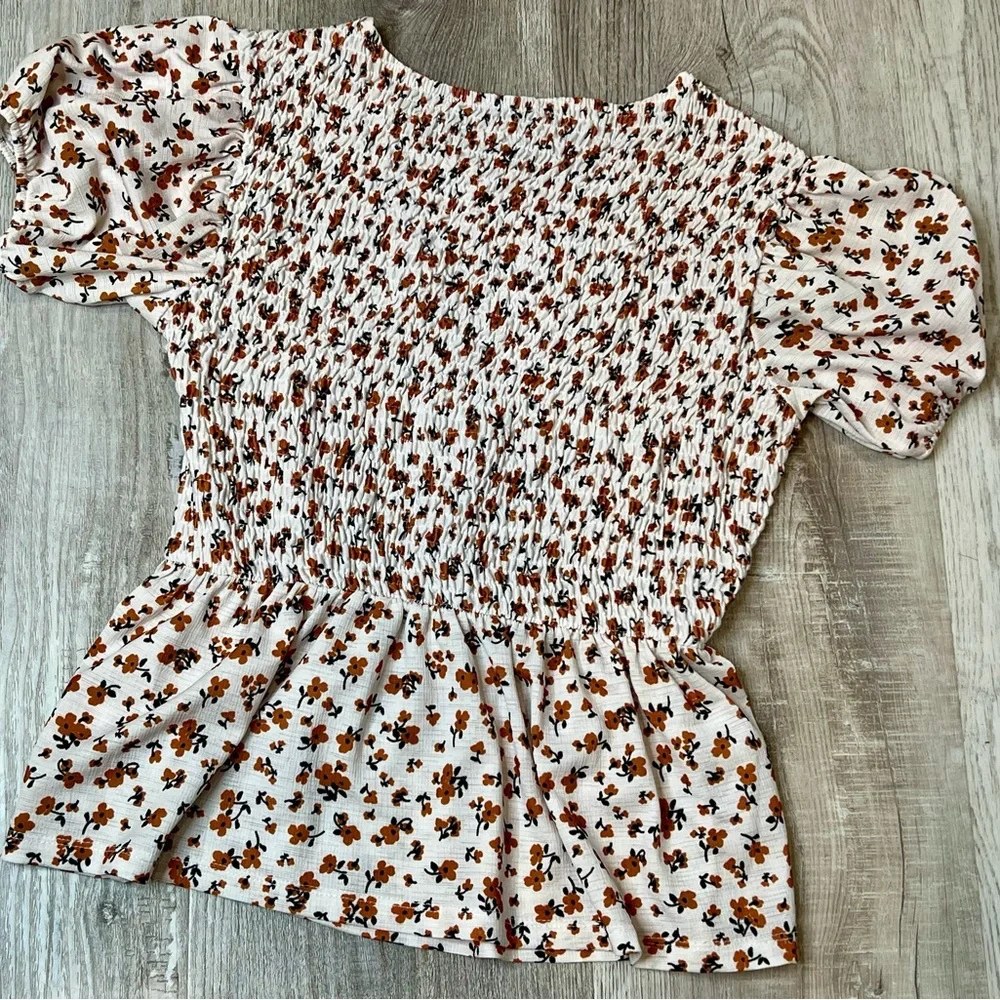 Zara White and Orange Floral Peplum Blouse Size M Summer Spring Bohemian Ruffle